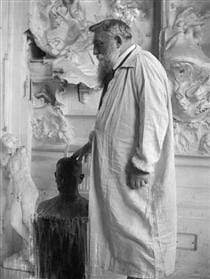 Auguste rodin at meudon 1905.jpg!pinterestsmall